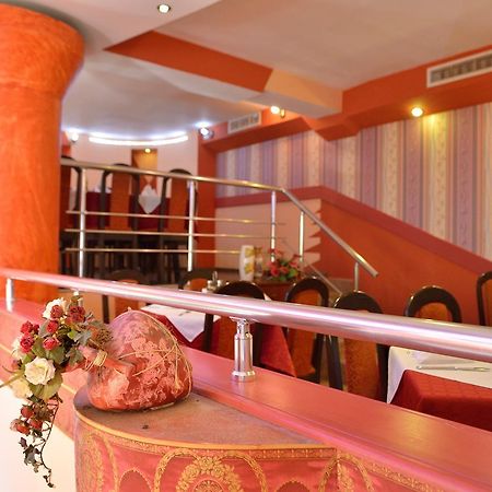 Hotel Restaurant Vodenitsata Berkovitsa Eksteriør billede